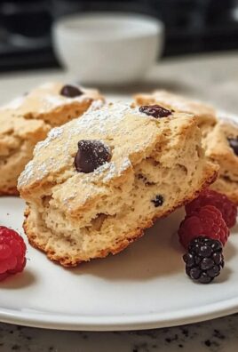 Schnelle Mandelmehl Scones für jeden Tag